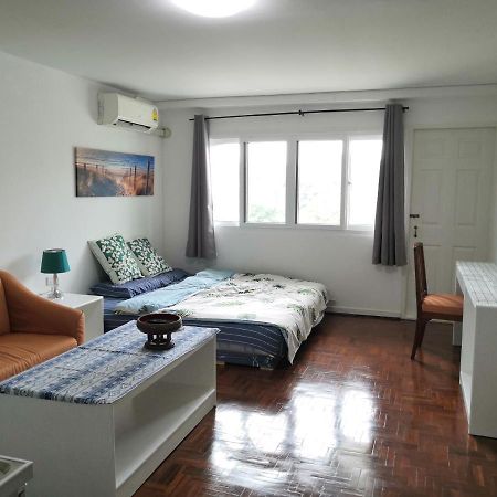 7 Pool Condo Opposite The Train Station Near Old City And Nimman Chiang Mai Dış mekan fotoğraf