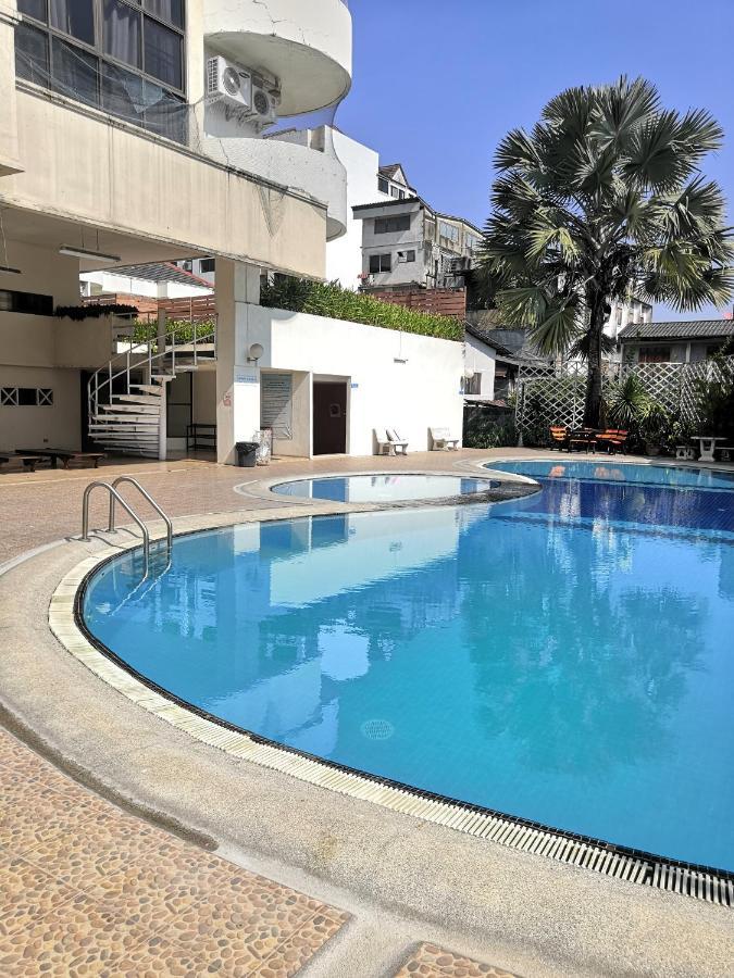 7 Pool Condo Opposite The Train Station Near Old City And Nimman Chiang Mai Dış mekan fotoğraf